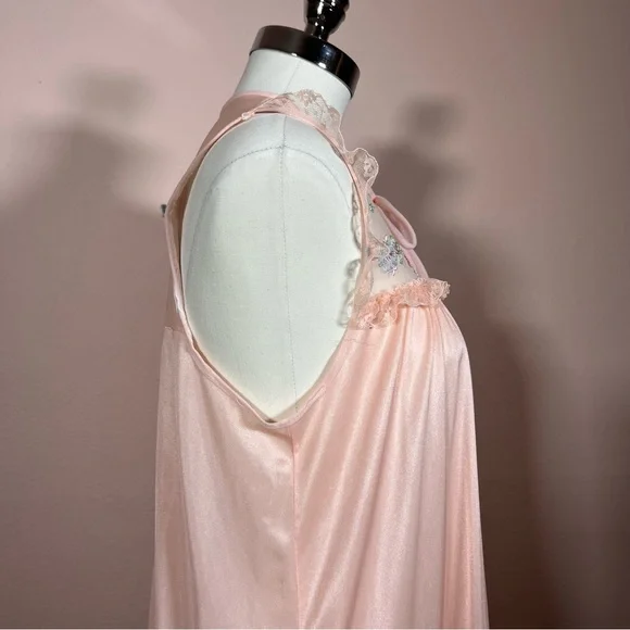 Vintage 50 60 Retro Cottagecore Floral Embroidery Peach Pastel Long Nightgown - Picture 9 of 16